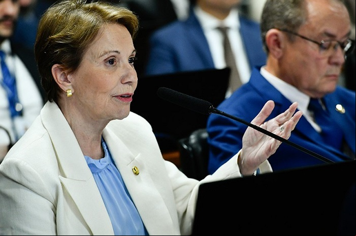 Tereza Cristina, relatora do substitutivo, e Zequinha Marinho, autor do PL. Foto: Geraldo Magela/Agência Senado