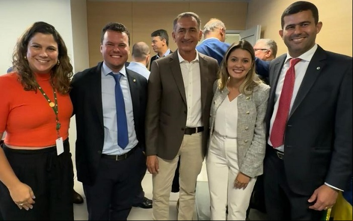 Jordana Girardello, David Schmidt, ministro Waldez Góes, Larissa Rêgo e Giuseppe Serra