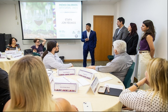 Maciel Silva durante a abertura da primeira etapa do concurso